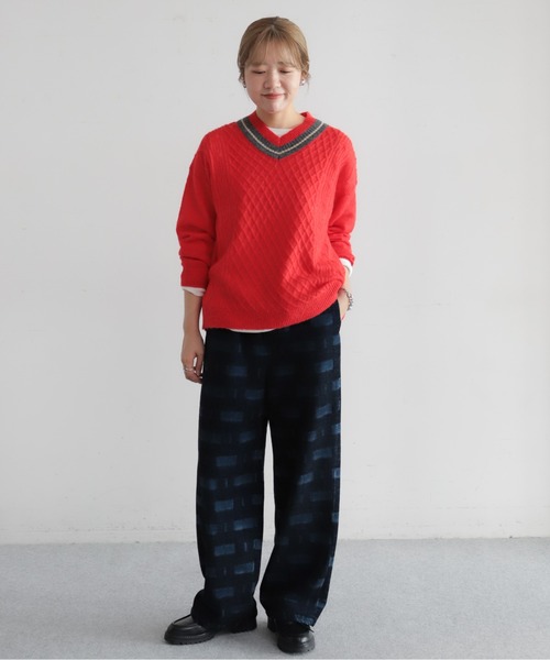 NOMBRE IMPAIR(ノンブルアンペール)の「ウールアルパカケーブル チルデンP/O(ニット/セーター・レディース・レッド/チャコールグレー・FREE)」の5枚目の写真