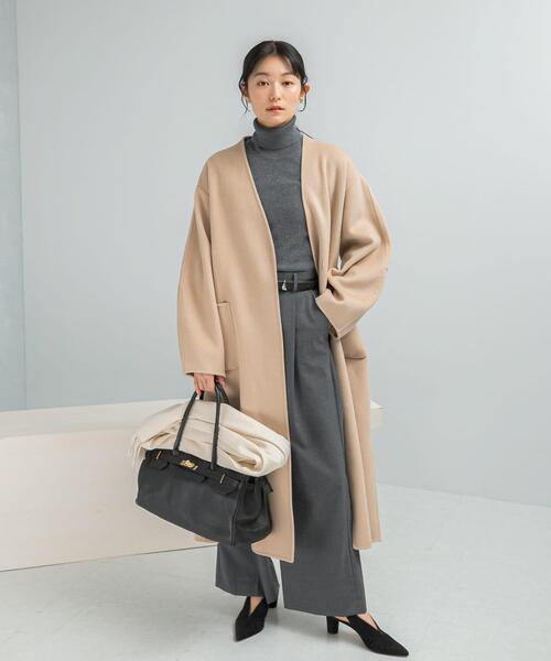 URBAN RESEARCH ROSSO WOMEN（アーバンリサーチ　ロッソ）の「カラーレスリバーロングコート（その他アウター・レディース・ライトベージュ/チャコールグレー・FREE）」の3枚目の写真