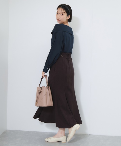 VIS（ビス）の「オフショルライクロングスリーブブラウス/イージーケア（シャツ/ブラウス・レディース・ネイビー/ホワイト系その他/ブルー系その他4・FREE）」の7枚目の写真