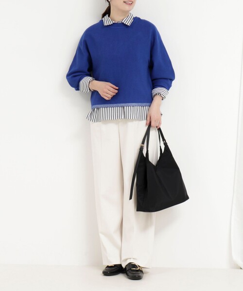 MICO COULIER(ミコクリエ)の「ウォッシャブルバナナスリーブ クルーネックプルオーバー(ニット/セーター・レディース・ブルー/グレー/キナリ/レッド・38)」の5枚目の写真