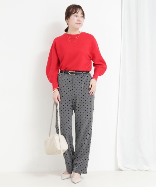 MICO COULIER(ミコクリエ)の「ウォッシャブルバナナスリーブ クルーネックプルオーバー(ニット/セーター・レディース・ブルー/グレー/キナリ/レッド・38)」の13枚目の写真