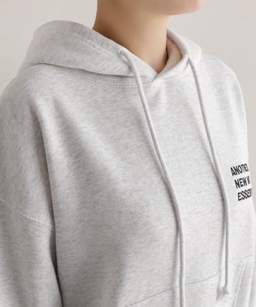 ANME(アンメ)の「裏起毛ロゴ刺繍ANMEスウェットパーカー(パーカー・レディース・ブラウン/オフホワイト/ブラック/オートミール・M/XL/L)」の11枚目の写真