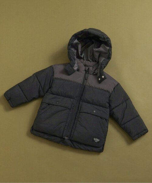 BREEZE（ブリーズ）の「【洗える/2WAY】ふわ軽インサレーションジャケット（ダウンジャケット/コート・キッズ・その他11/ピンク/ブルー/オリーブ/ブラック/レッド/レインボー/ベージュ・150/140/130/120/110/100/90/80）」の2枚目の写真