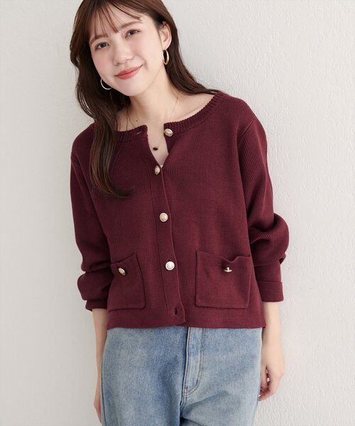 natural couture(ナチュラルクチュール)の「【WEB限定】ボタンポケットカーディガン(カーディガン/ボレロ・レディース・ベージュ/ボルドー/オフホワイト/ブラック/サックスブルー・FREE)」の5枚目の写真