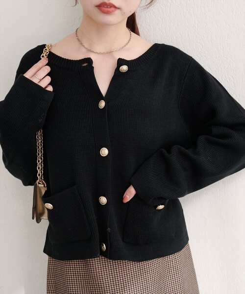 natural couture(ナチュラルクチュール)の「【WEB限定】ボタンポケットカーディガン(カーディガン/ボレロ・レディース・ベージュ/ボルドー/オフホワイト/ブラック/サックスブルー・FREE)」の13枚目の写真