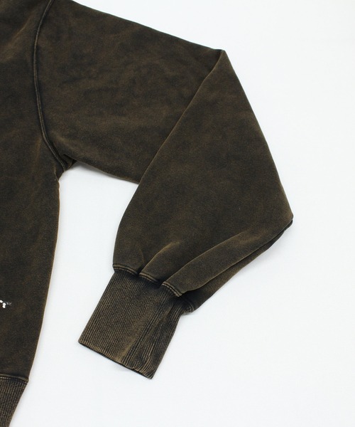 RNA（アールエヌエー）の「M2538 ちび裏毛プルオーバー（スウェット・レディース・レッド/ブラック/ブルー・MEDIUM）」の18枚目の写真