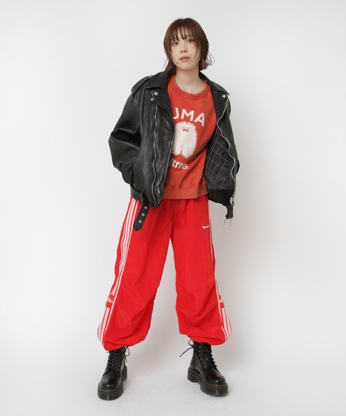 RNA（アールエヌエー）の「M2538 ちび裏毛プルオーバー（スウェット・レディース・レッド/ブラック/ブルー・MEDIUM）」の14枚目の写真