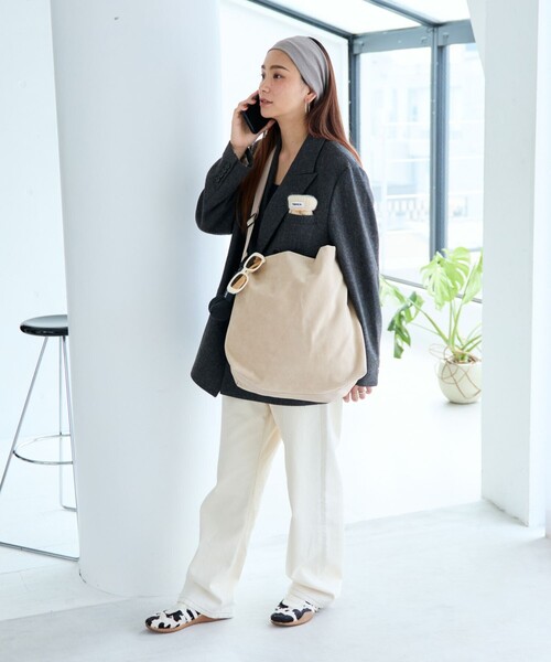 SUBLIME(サブライム)の「SUBLIME × FREAK'S STORE/サブライム × フリークスストア 別注 ECO SUEDE SHOLDER BAG エコスエード ショルダーバッグ(ショルダーバッグ・メンズ・ブラウン/ベージュ/アッシュグレー/ブラック・ONE SIZE)」の11枚目の写真