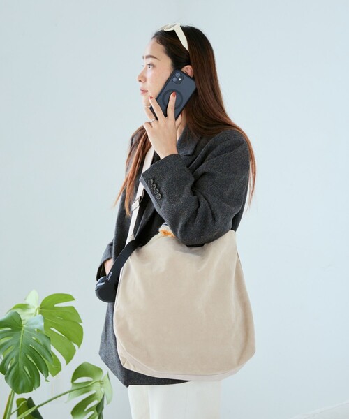SUBLIME(サブライム)の「SUBLIME × FREAK'S STORE/サブライム × フリークスストア 別注 ECO SUEDE SHOLDER BAG エコスエード ショルダーバッグ(ショルダーバッグ・メンズ・ブラウン/ベージュ/アッシュグレー/ブラック・ONE SIZE)」の13枚目の写真