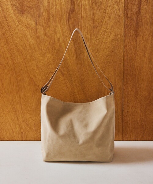 SUBLIME（サブライム）の「SUBLIME × FREAK'S STORE/サブライム × フリークスストア 別注 ECO SUEDE SHOLDER BAG エコスエード ショルダーバッグ（ショルダーバッグ・メンズ・ブラウン/ベージュ/アッシュグレー/ブラック・ONE SIZE）」の12枚目の写真