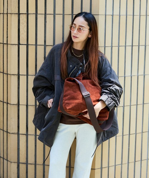 SUBLIME（サブライム）の「SUBLIME × FREAK'S STORE/サブライム × フリークスストア 別注 ECO SUEDE SHOLDER BAG エコスエード ショルダーバッグ（ショルダーバッグ・メンズ・ブラウン/ベージュ/アッシュグレー/ブラック・ONE SIZE）」の20枚目の写真