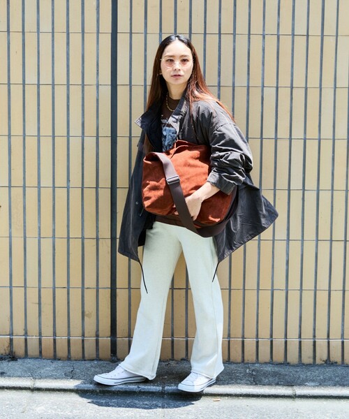 SUBLIME（サブライム）の「SUBLIME × FREAK'S STORE/サブライム × フリークスストア 別注 ECO SUEDE SHOLDER BAG エコスエード ショルダーバッグ（ショルダーバッグ・メンズ・ブラウン/ベージュ/アッシュグレー/ブラック・ONE SIZE）」の21枚目の写真