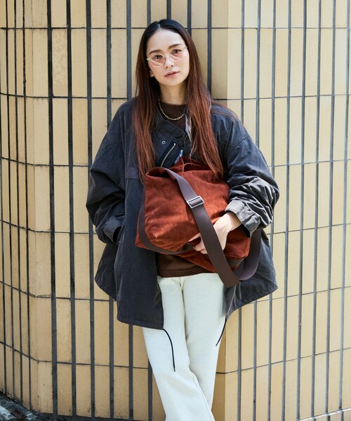 SUBLIME(サブライム)の「SUBLIME × FREAK'S STORE/サブライム × フリークスストア 別注 ECO SUEDE SHOLDER BAG エコスエード ショルダーバッグ(ショルダーバッグ・メンズ・ブラウン/ベージュ/アッシュグレー/ブラック・ONE SIZE)」の9枚目の写真