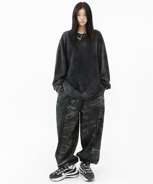 minsobi（ミンソビ）の「ヴィンテージウォッシュカットオフスウェット（スウェット・メンズ・ブラック・FREE）」の4枚目の写真