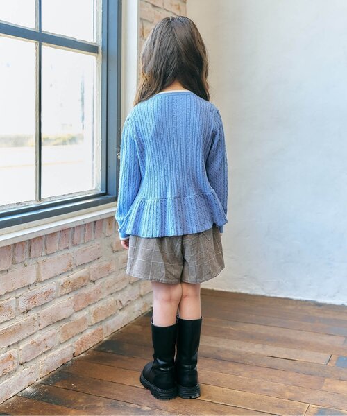 apres les cours(アプレレクール)の「【ジュニア対応】ニットカーディガン(カーディガン/ボレロ・キッズ・アイボリー/サックスブルー・80/90/100/110/120/130/140)」の4枚目の写真