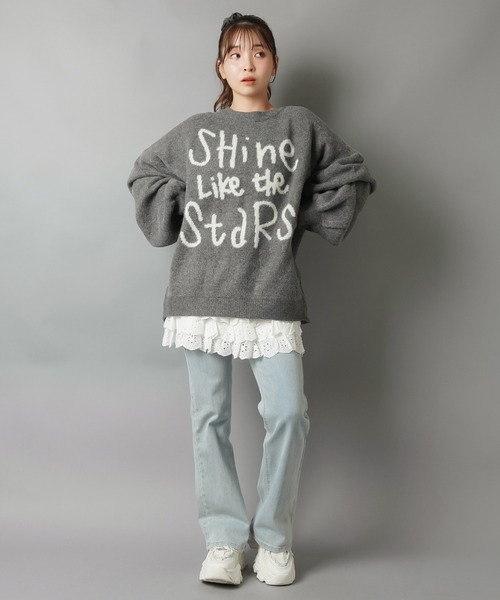 SPINNS（スピンズ）の「体型カバーも◎ゆるロゴジャガードニット/手書き風ロゴ（ニット/セーター・レディース・チャコール/ネイビー/ボルドー/アイボリー/グレー・ONESIZE）」の19枚目の写真