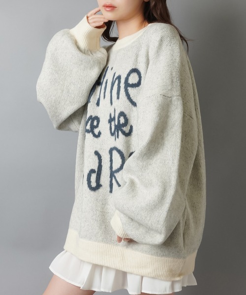 SPINNS（スピンズ）の「体型カバーも◎ゆるロゴジャガードニット/手書き風ロゴ（ニット/セーター・レディース・チャコール/ネイビー/ボルドー/アイボリー/グレー・ONESIZE）」の15枚目の写真