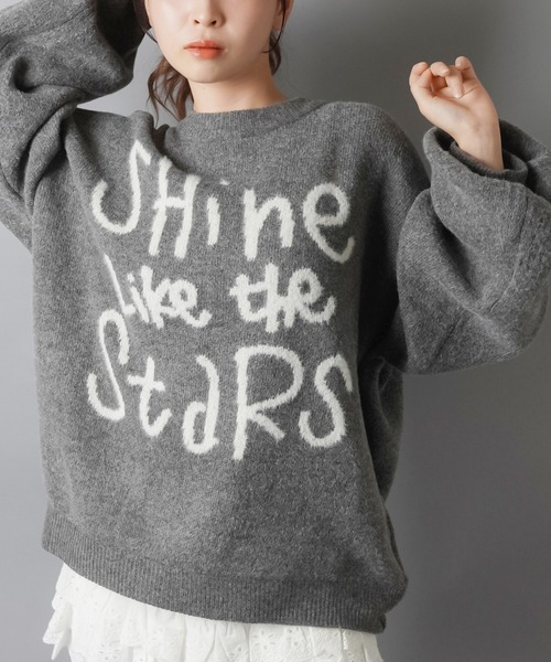 SPINNS（スピンズ）の「体型カバーも◎ゆるロゴジャガードニット/手書き風ロゴ（ニット/セーター・レディース・チャコール/ネイビー/ボルドー/アイボリー/グレー・ONESIZE）」の11枚目の写真