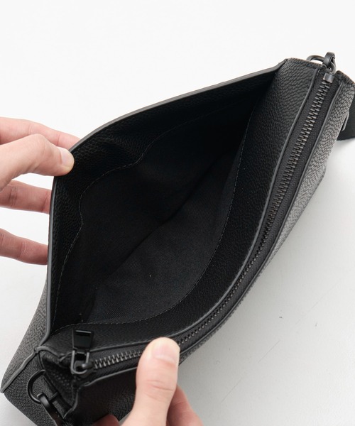 CITY TOKYO（シティトウキョウ）の「【CITY TOKYO/シティートーキョー】シュリンクレザーミニショルダー（ショルダーバッグ・メンズ・ブラック・FREE）」の13枚目の写真