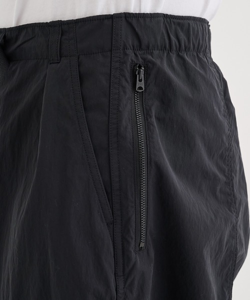 THE NORTH FACE PURPLE LABEL（ザ ノースフェイス パープルレーベル）の「【THE NORTH FACE PURPLE LABEL/ザノースフェイスパープルレーベル】Brushed Weather Stroll Field Pants（カーゴパンツ・メンズ・ブラック・34inch/32inch）」の7枚目の写真