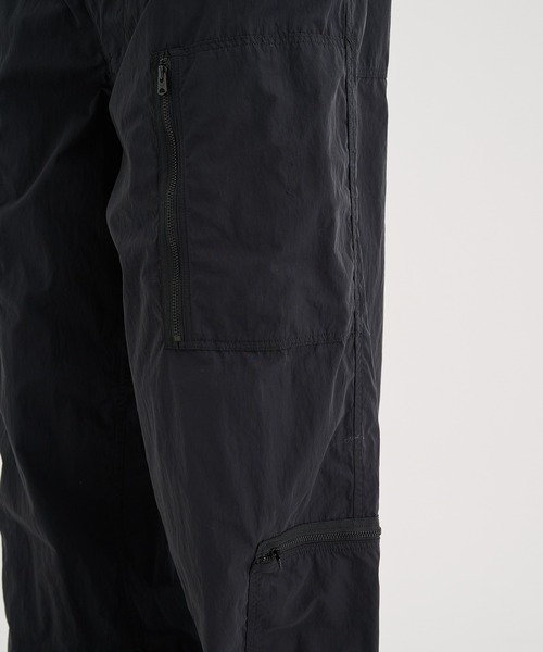 THE NORTH FACE PURPLE LABEL（ザ ノースフェイス パープルレーベル）の「【THE NORTH FACE PURPLE LABEL/ザノースフェイスパープルレーベル】Brushed Weather Stroll Field Pants（カーゴパンツ・メンズ・ブラック・34inch/32inch）」の8枚目の写真