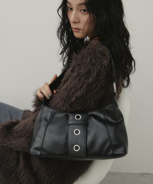 Aunt Marie's(アントマリーズ)の「ハトメベルトショルダーバッグ(ショルダーバッグ・レディース・レッド/ブラック/ブラウン・FREE)」の6枚目の写真