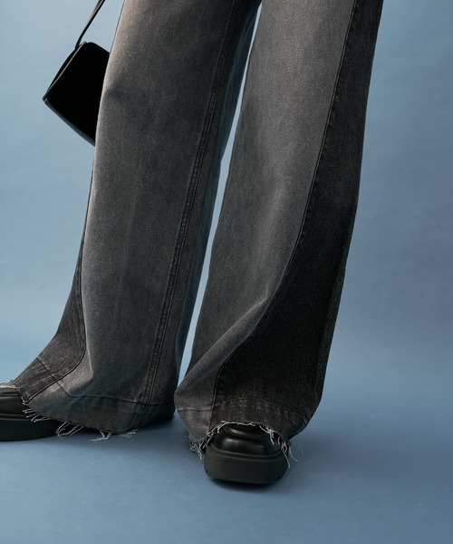 mystic（ミスティック）の「パネル切替デニム（デニムパンツ・レディース・ブラック・2/1）」の8枚目の写真