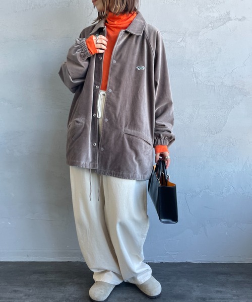 TOWNCRAFT（タウンクラフト）の「[TOWN CRAFT/タウンクラフト・THE FOX/ザフォックス] 別注 ワンポイントロゴ ラグランスリーブコーチジャケット（その他アウター・レディース・ベージュ/ブラック/ブラウン・M/L）」の8枚目の写真