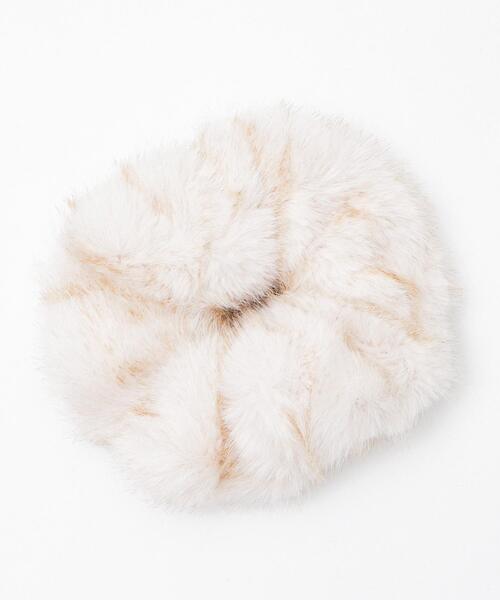 WEGO（ウィゴー）の「WEGO/ボリュームファーシュシュ（シュシュ・レディース・その他3/ブラック/その他2/その他1・FREE）」の9枚目の写真