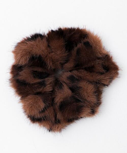 WEGO（ウィゴー）の「WEGO/ボリュームファーシュシュ（シュシュ・レディース・その他3/ブラック/その他2/その他1・FREE）」の10枚目の写真