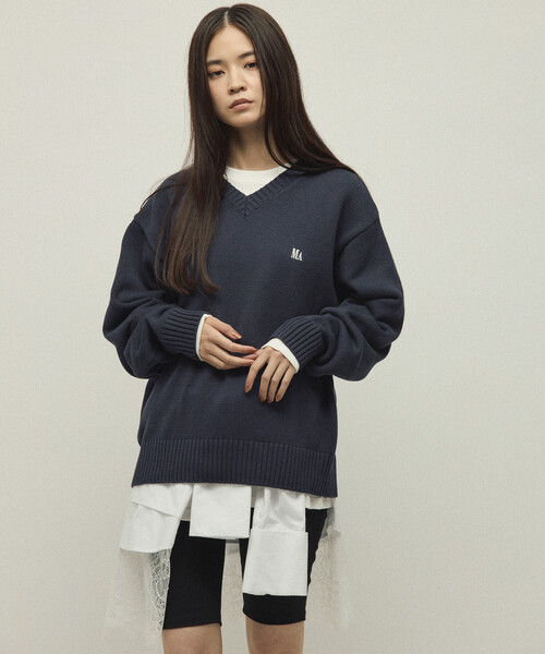 Firsthand（ファーストハンド）の「MA Firsthand/マ ファーストハンド MA ワンポイントロゴ刺繍 Vネックニット（ニット/セーター・レディース・ネイビー/キャメル/チャコールグレー・FREE）」の20枚目の写真