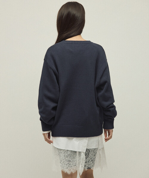 Firsthand（ファーストハンド）の「MA Firsthand/マ ファーストハンド MA ワンポイントロゴ刺繍 Vネックニット（ニット/セーター・レディース・ネイビー/キャメル/チャコールグレー・FREE）」の22枚目の写真