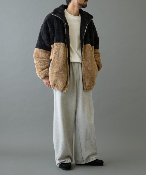 COLONY 2139(コロニートゥーワンスリーナイン)の「シャギーフリースBIGスタンドブルゾン(ブルゾン・メンズ・ブラック/ベージュ/ホワイト・MEDIUM/LARGE)」の12枚目の写真