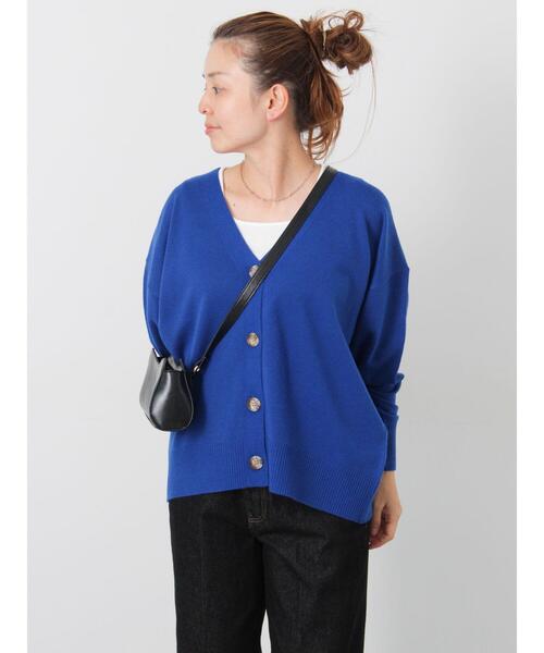 Lugnoncure（ルノンキュール）の「もちもちVネックリラックスカーディガン（カーディガン/ボレロ・レディース・ブルー/グレー/レッド/ネイビー/パープル・F）」の13枚目の写真