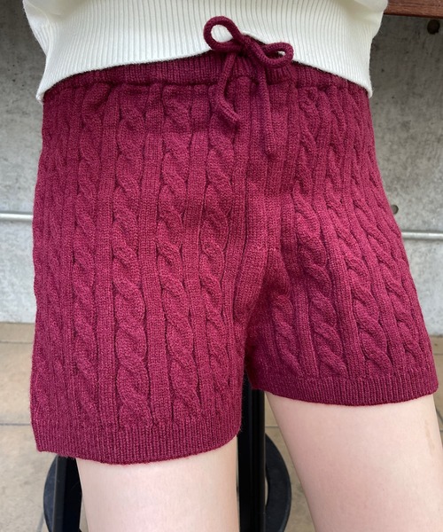 ROGER AND RAW(ロジャーアンドロウ)の「ケーブル編みニットショートパンツ(その他パンツ・レディース・グレー/ブラウン/ブラック・FREE)」の16枚目の写真