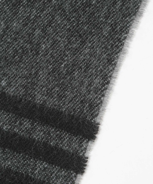 LAKOLE(ラコレ)の「アソートチェックマフラー / 574773(マフラー・レディース・ブラック/パープル/オフホワイト/ブルー/レッド/グリーン/ブラウン・FREE)」の20枚目の写真