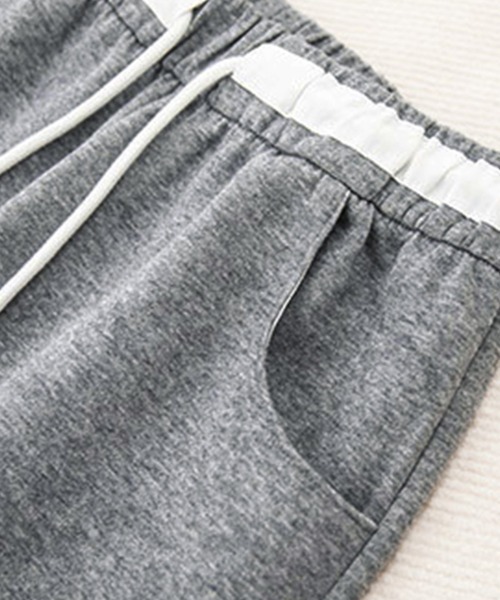 ONEP STAR(ワンピスター)の「ワイドシルエットスウェットパンツ(スウェットパンツ・レディース・ネイビー/グレー/ブラック・MEDIUM/SMALL/LARGE/X-LARGE)」の17枚目の写真