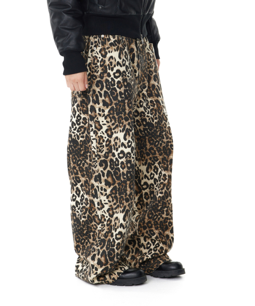 AAKAM（アーカム）の「Leopard Pattern Cotton Pants (Brown)（その他パンツ・レディース・その他・1）」の8枚目の写真