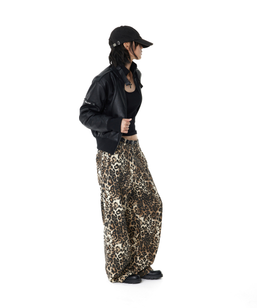 AAKAM（アーカム）の「Leopard Pattern Cotton Pants (Brown)（その他パンツ・レディース・その他・1）」の9枚目の写真