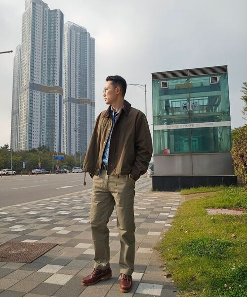 FRIZMWORKS(フリズムワークス)の「HERITAGE HUNTING JACKET 002 _ OLIVE(ミリタリージャケット・メンズ・その他・X-LARGE/SMALL/MEDIUM/LARGE)」の2枚目の写真