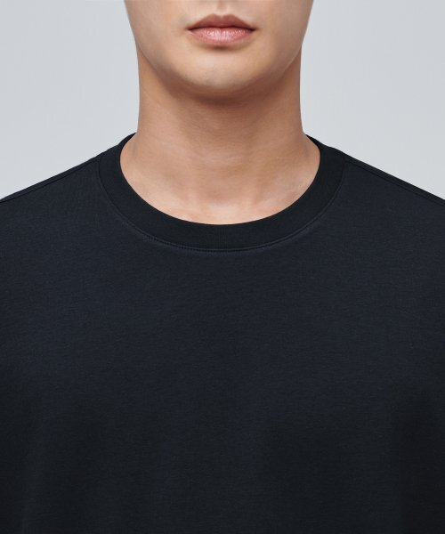 MUSINSA STANDARD（ムシンサスタンダード）の「リラックスドスリーブレストップ [ブラック]（Tシャツ/カットソー・メンズ・その他・SMALL/MEDIUM/LARGE/X-LARGE/XX-LARGE/XXX-LARGE）」の4枚目の写真