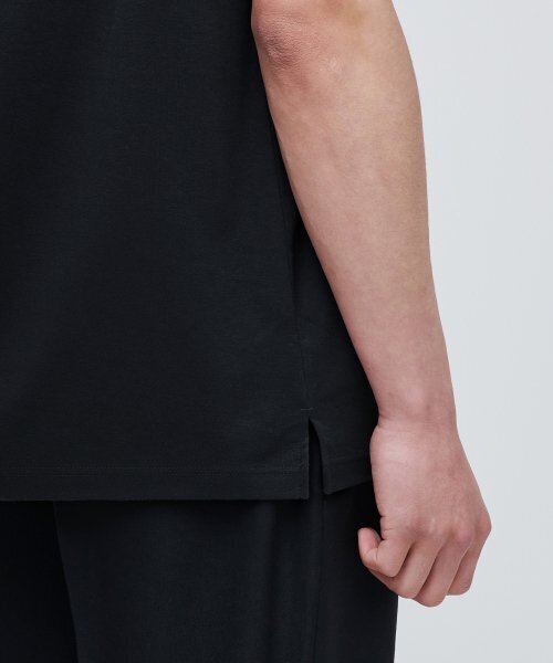 MUSINSA STANDARD（ムシンサスタンダード）の「リラックスドスリーブレストップ [ブラック]（Tシャツ/カットソー・メンズ・その他・SMALL/MEDIUM/LARGE/X-LARGE/XX-LARGE/XXX-LARGE）」の7枚目の写真