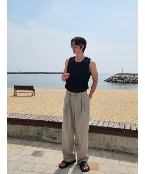 MUSINSA STANDARD（ムシンサスタンダード）の「リラックスドスリーブレストップ [ブラック]（Tシャツ/カットソー・メンズ・その他・SMALL/MEDIUM/LARGE/X-LARGE/XX-LARGE/XXX-LARGE）」の11枚目の写真
