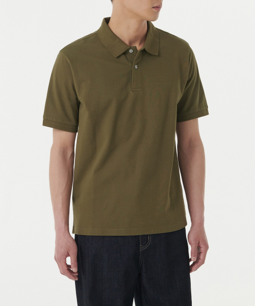 MUSINSA STANDARD（ムシンサスタンダード）の「ベーシックピケポロシャツ[オリーブ]（ポロシャツ・メンズ・その他・XX-LARGE/LARGE/MEDIUM/SMALL/X-LARGE）」の2枚目の写真