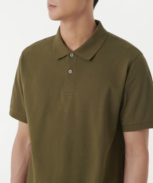MUSINSA STANDARD（ムシンサスタンダード）の「ベーシックピケポロシャツ[オリーブ]（ポロシャツ・メンズ・その他・XX-LARGE/LARGE/MEDIUM/SMALL/X-LARGE）」の4枚目の写真