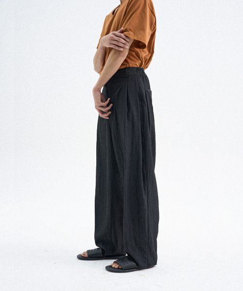TRIP LE SENS(トリップ ル センス)の「SSエアフローサイドツーピンタックパンツ_ブラック(その他パンツ・メンズ・その他・SMALL/MEDIUM/LARGE)」の7枚目の写真