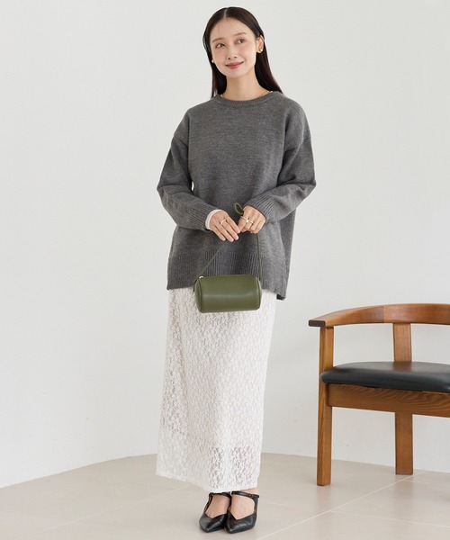 LAVEANGE(ラビアンジェ)の「【洗える】バックスリットニットプルオーバー(ニット/セーター・レディース・ブラウン/チャコールグレー/ブルー・F/3L/4L)」の20枚目の写真