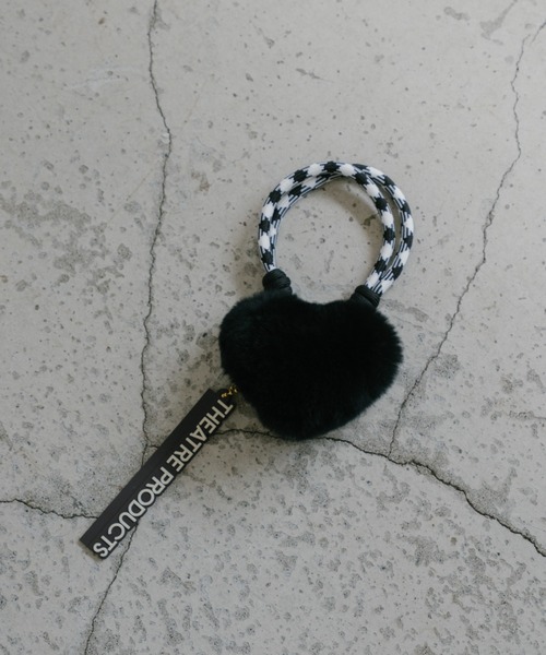 THEATRE PRODUCTS（シアタープロダクツ）の「フェイクファーハートチャーム（キーホルダー・レディース・グリーン/ピンク/ベージュ/ブラック・FREE）」の8枚目の写真