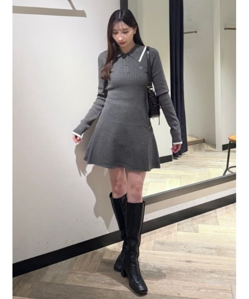 SLY(スライ)の「COLLARED CABLE KNIT S/OP カラード ケーブルニット ショートワンピース 秋服 冬服(ワンピース・レディース・ネイビー/ブラック/杢グレー・1/2)」の21枚目の写真