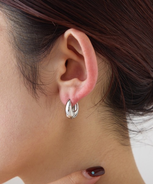 PAPILLONNER（パピヨネ）の「フープピアス/2点セット（ピアス（両耳用）・レディース・シルバー/ゴールド・FREE）」の10枚目の写真